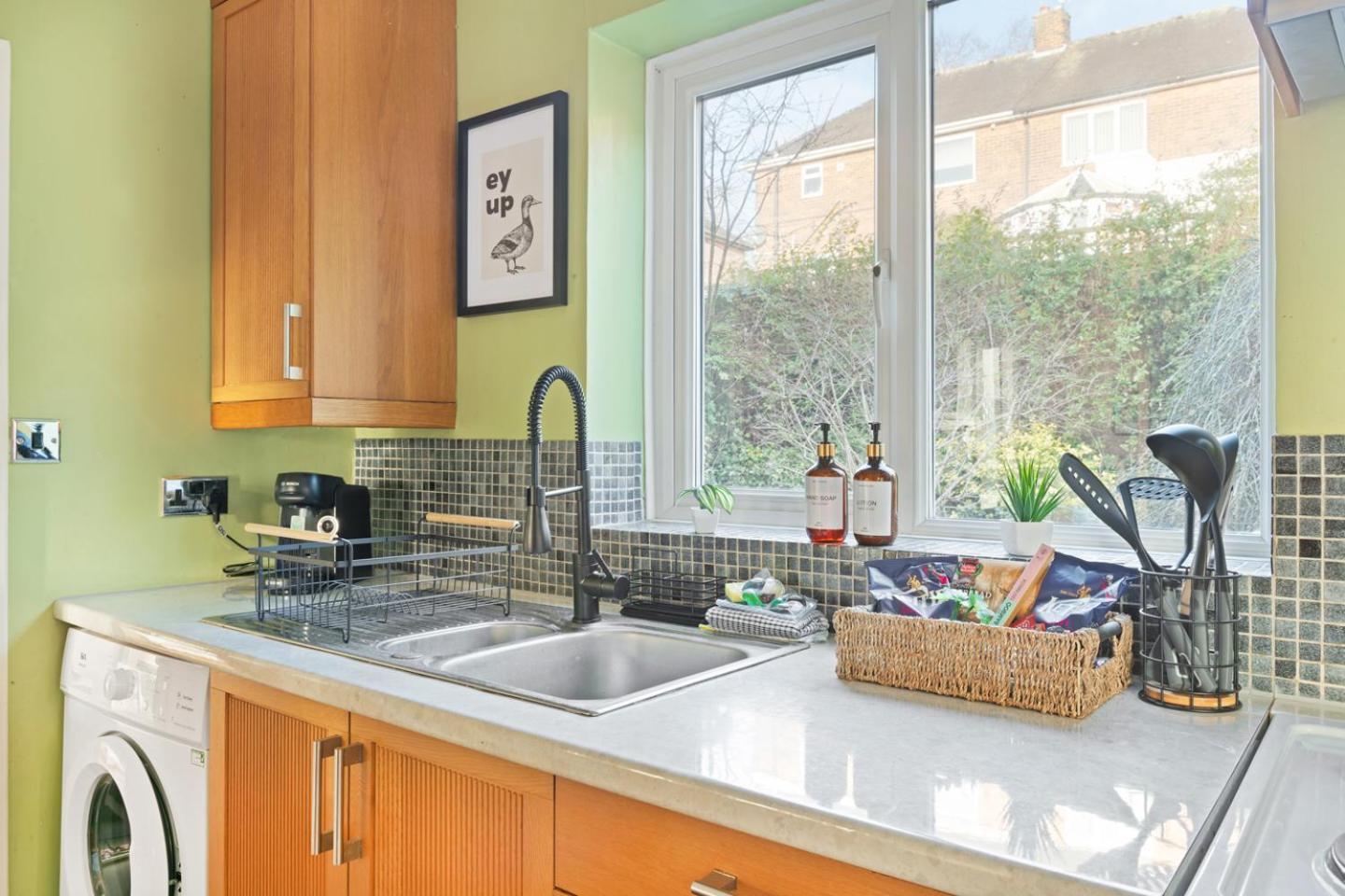 3 Bedroom House - Well Presented - Spacious - Flexible Check In - Free Parking Nottingham Zewnętrze zdjęcie